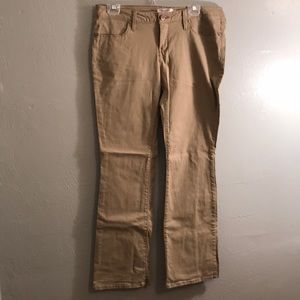 Kaki Pants.